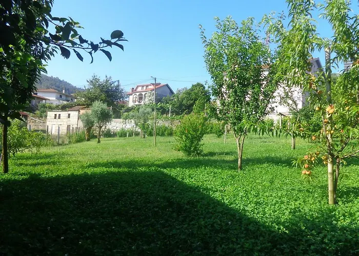 Lantställe Bernardes House *